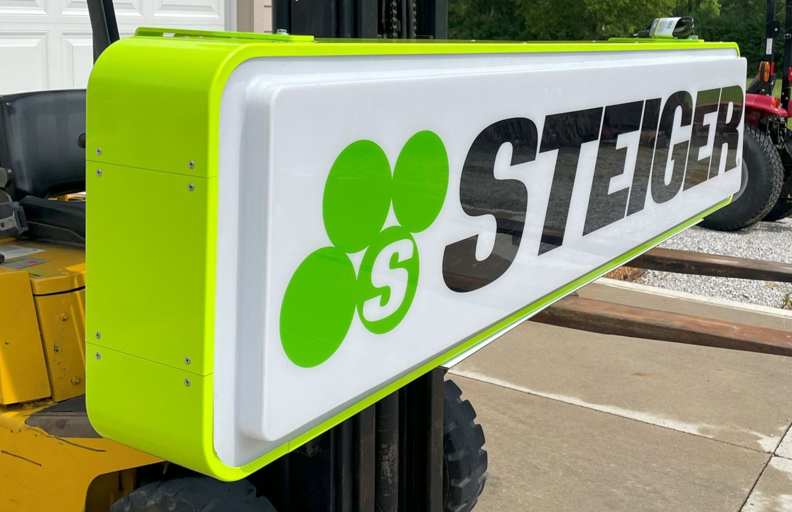 21” x 96” Green STEIGER Sign - Image 2