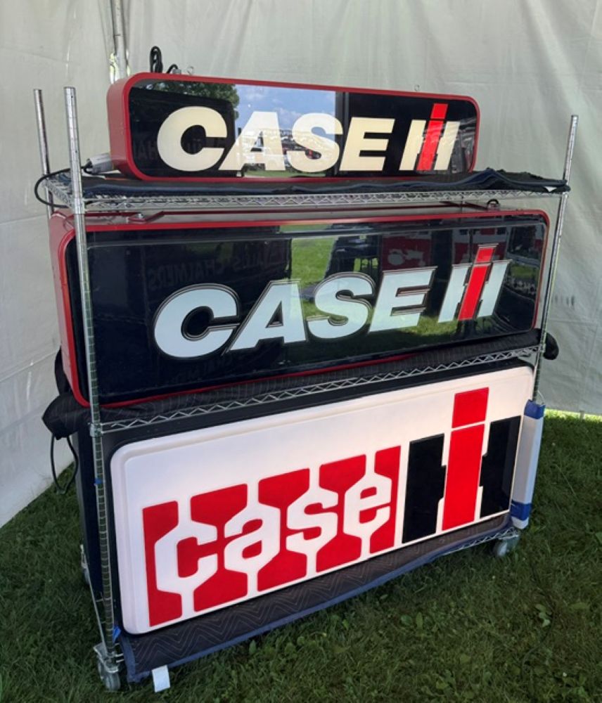 72" x 21" CASE-IH Sign - Image 15